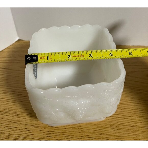 Anchor Hocking Milk Glass Grape Pattern Square Dish 4" - Picture 3 of 8